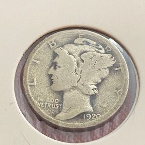 Vintage 1920 Mercury Dime USA  Coin 90% SILVER